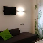 Travel House Gæstehus 4*