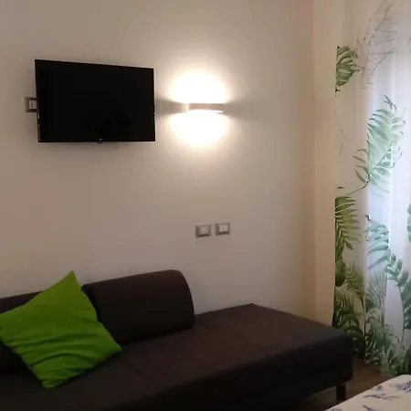 Travel House Guest house *