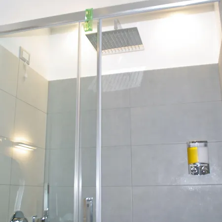 Travel House La Spezia