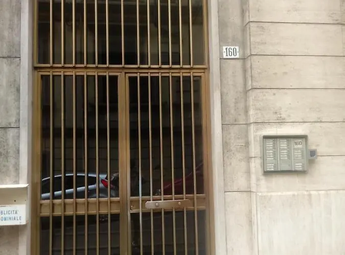 Pensionat Travel House 4*